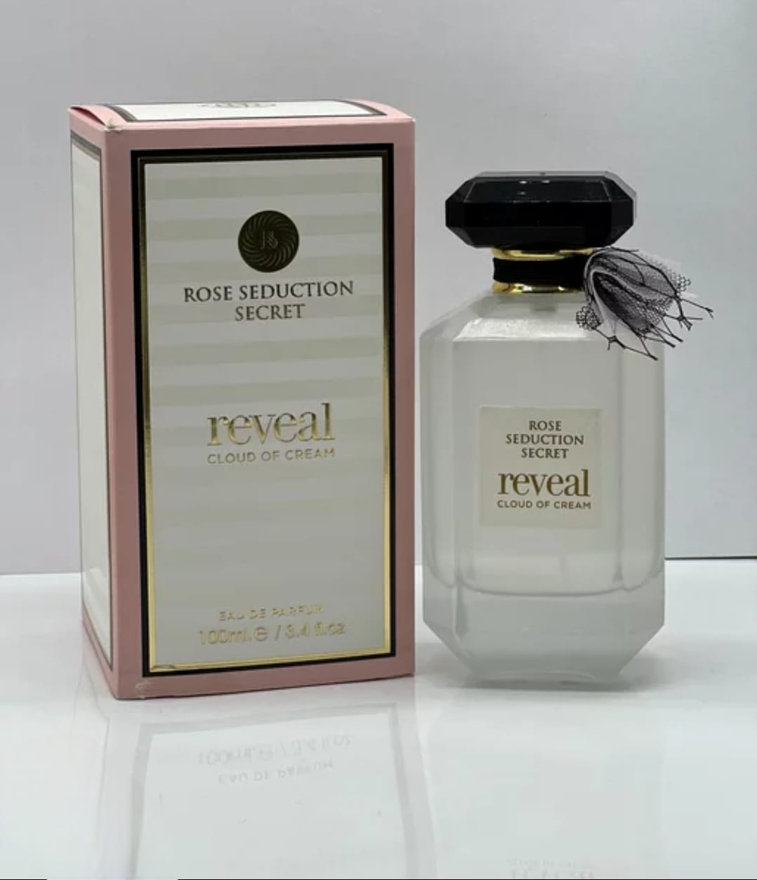 Reveal Cloud of Cream